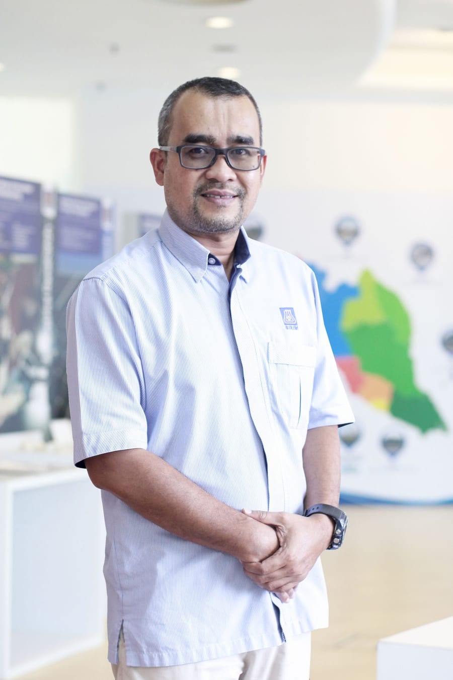 MOHD FADLY BIN RAZIKIN